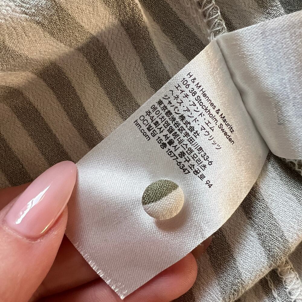 h&m White & Green Vertical Stripe Short Sleeve Drawstring Waist Midi Dress - 4 - Picture 7 of 12